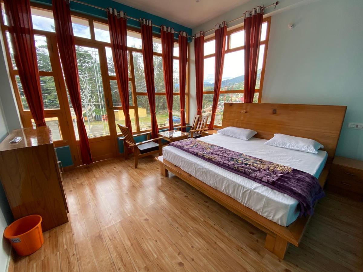 Hotel Mansarovar Inn Munsyari Ngoại thất bức ảnh